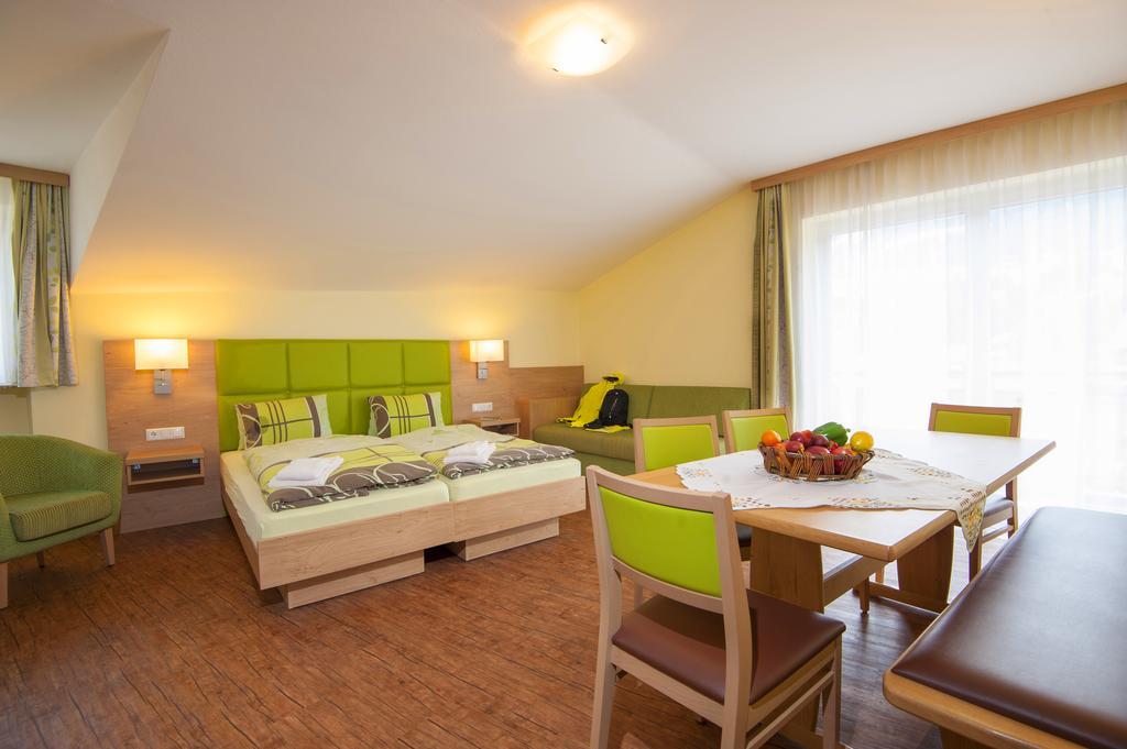 Kaiser-Franz Bad Hofgastein Ruang foto
